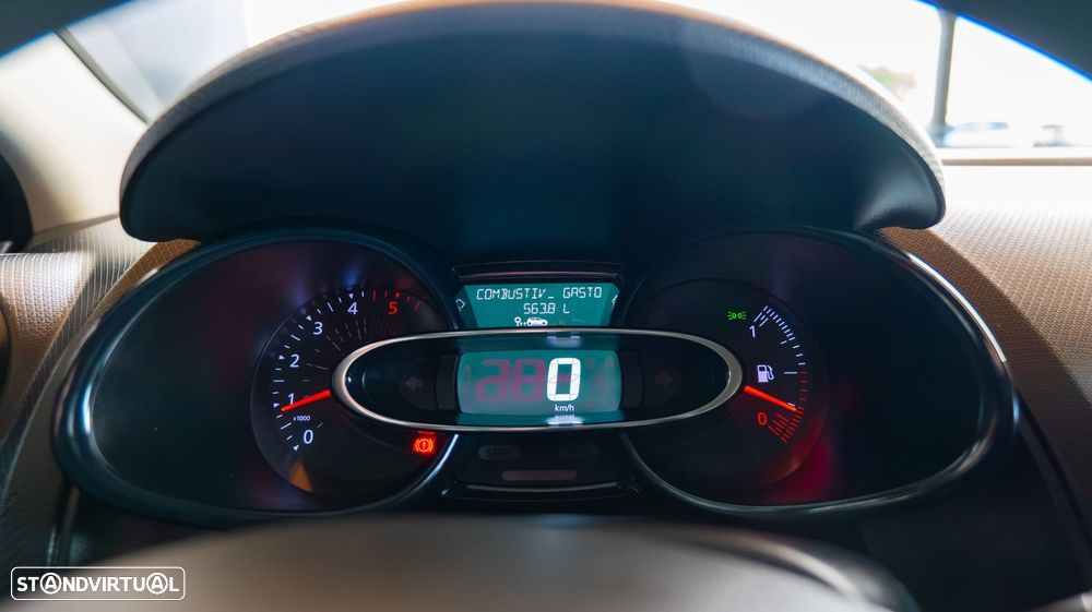 Renault Clio 1.5 dCi Zen - 15