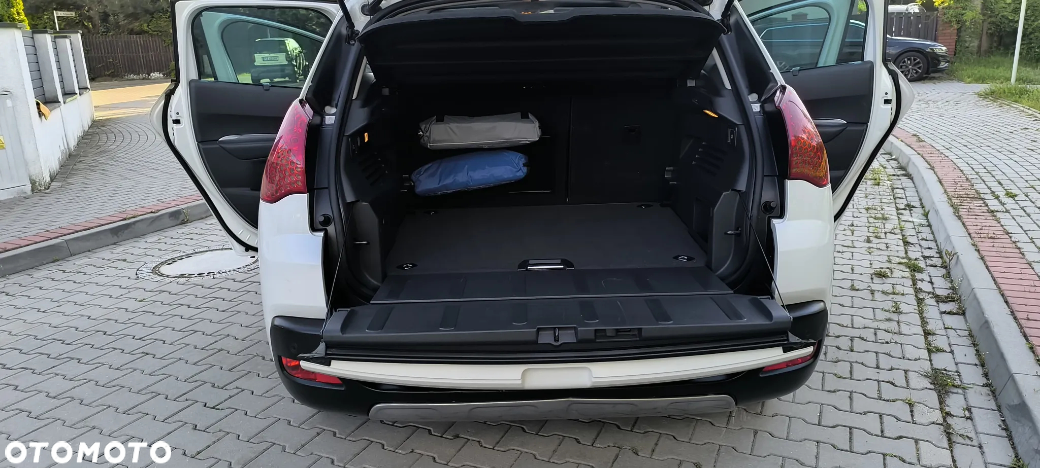Peugeot 3008 2.0 HDi Allure - 22