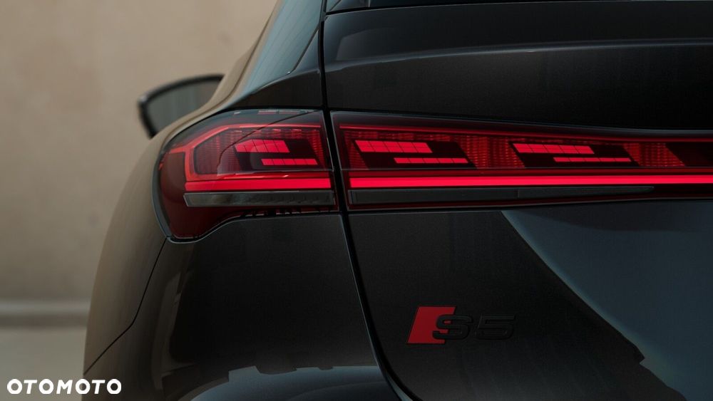 Audi S5 Avant - 12