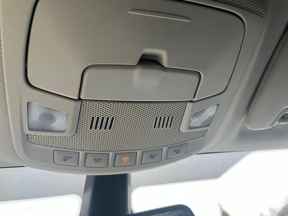 Ford S-Max - 28