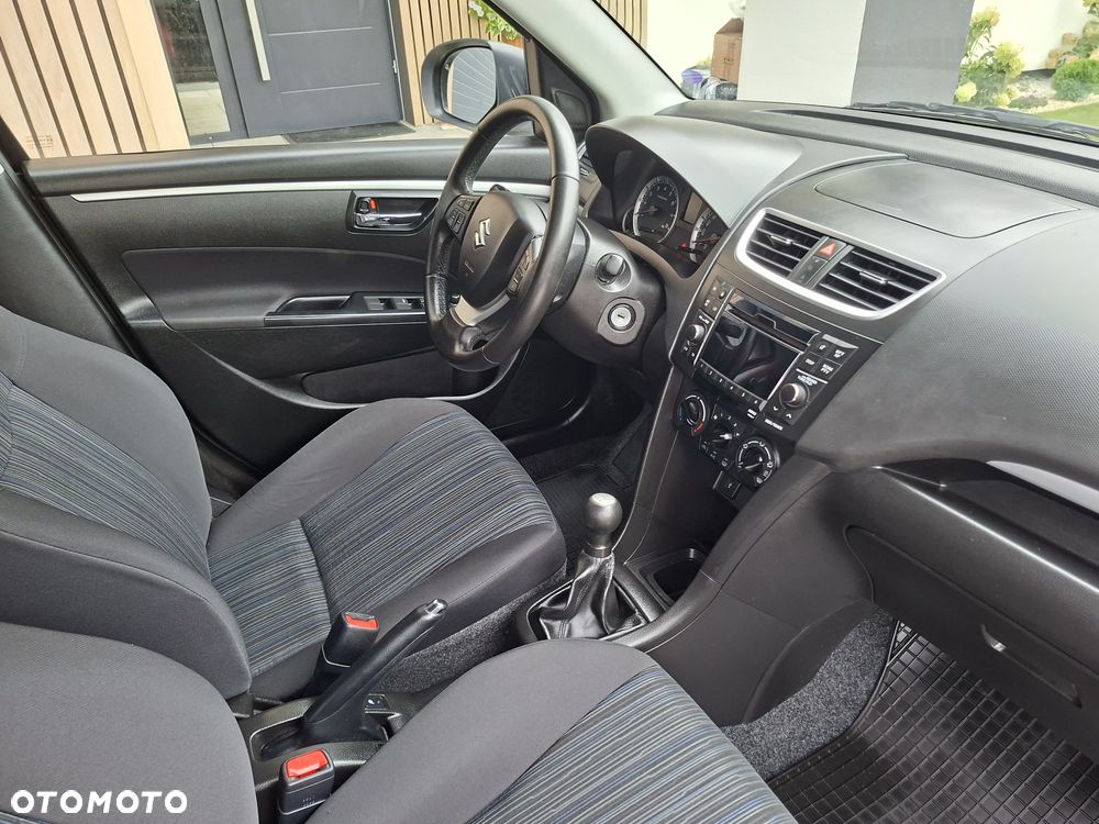 Suzuki Swift - 10