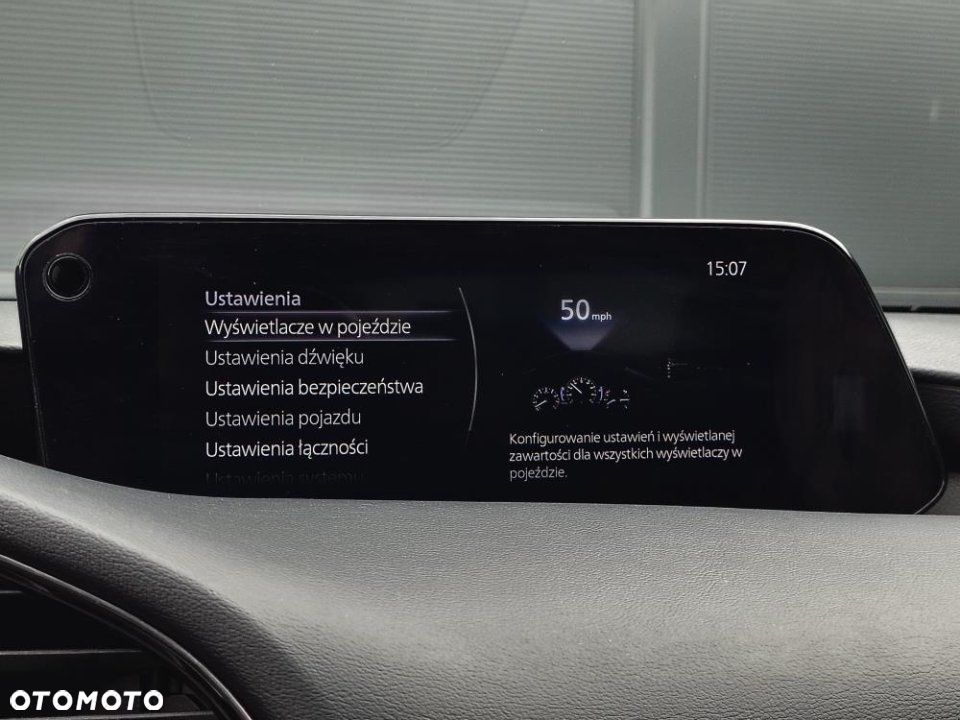 Mazda 3 e-SKYACTIV-X 186 M HYBRID CENTRE-LINE - 28