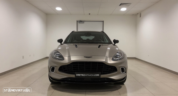 Aston Martin DBX Standard