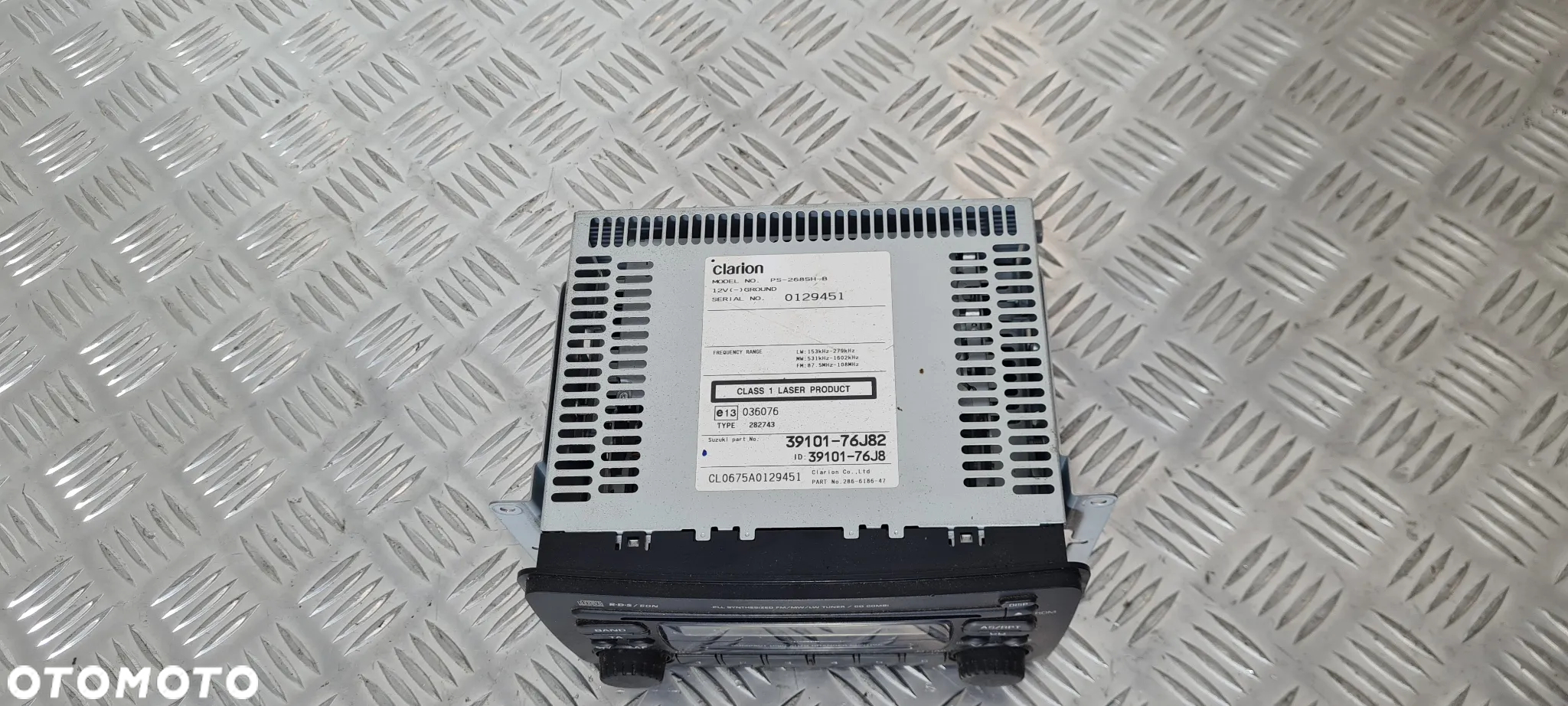 Suzuki Jimny Radio - 6