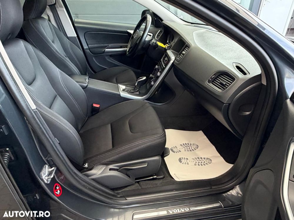 Volvo V60 D2 DRIVe Kinetic - 10