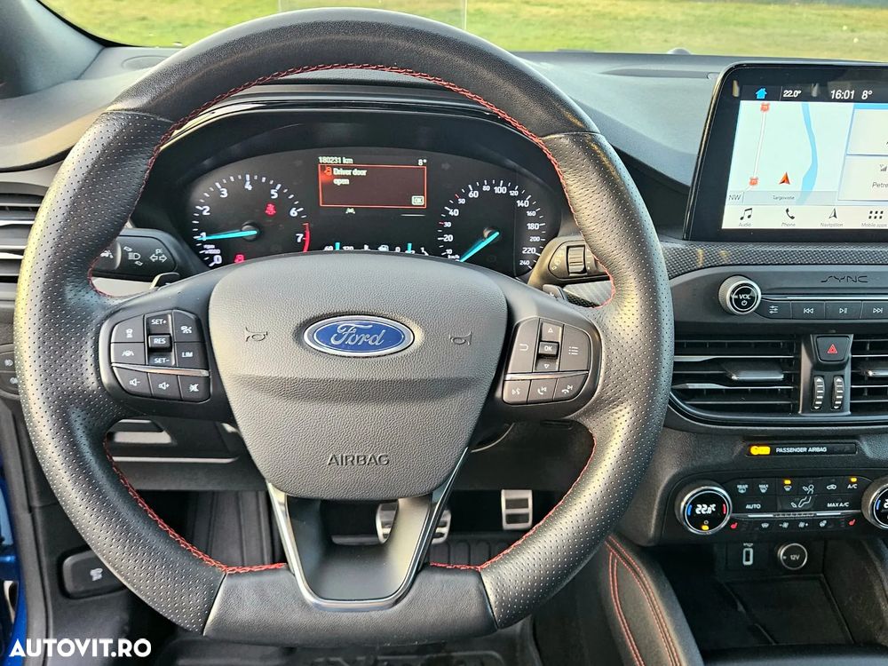 Ford Focus 1.5 Ecoboost ST-Line - 18