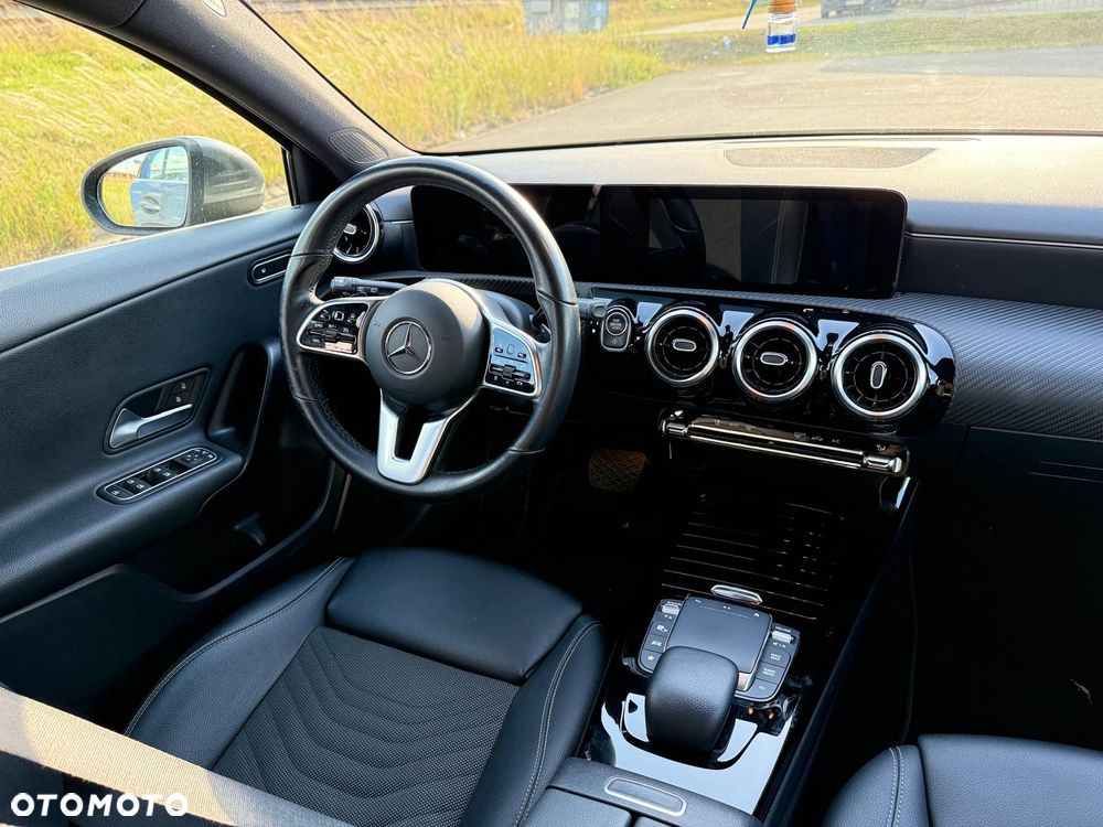 Mercedes-Benz Klasa A 180 7G-DCT - 6