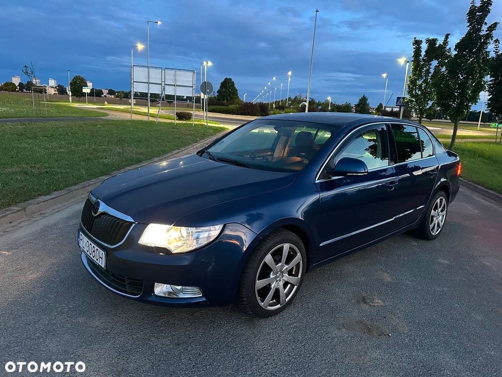 Skoda Superb 2.0 TDI Ambition - 13