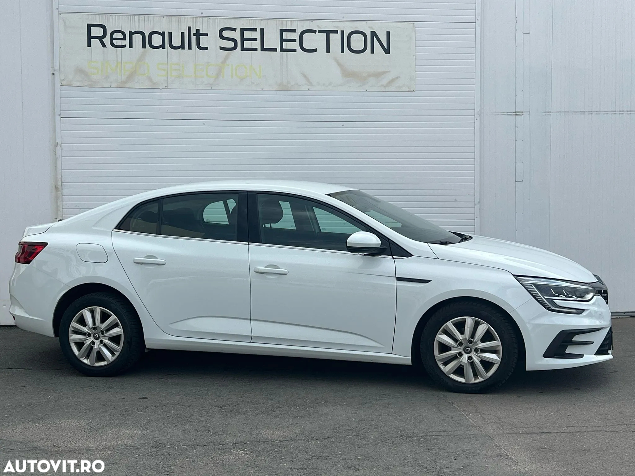 Renault Megane TCe 140 GPF Zen - 4