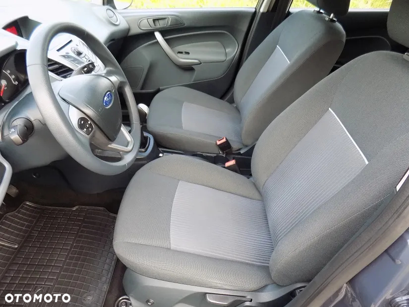 Ford Fiesta 1.25 Titanium - 20