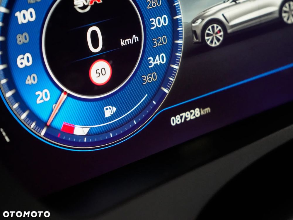 Jaguar F-Pace 5.0 V8 S/C AWD SVR - 17