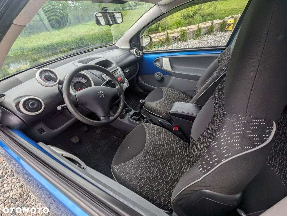 Peugeot 107 - 8