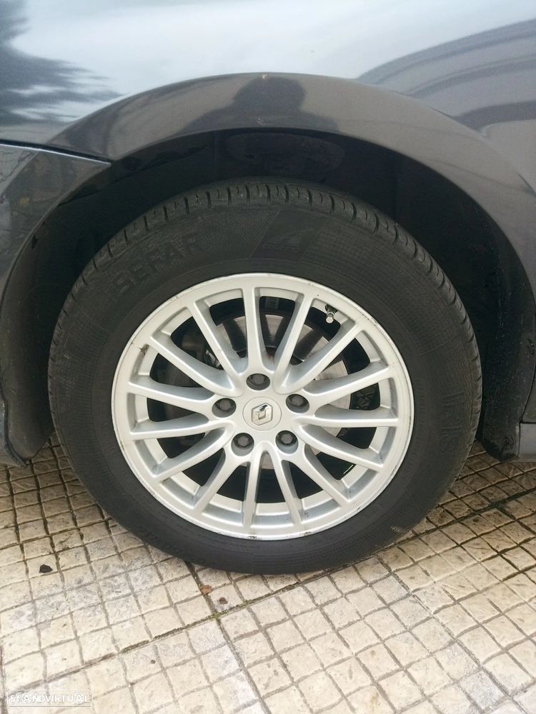 Renault Laguna Break dCi 110 FAP Dynamique - 14