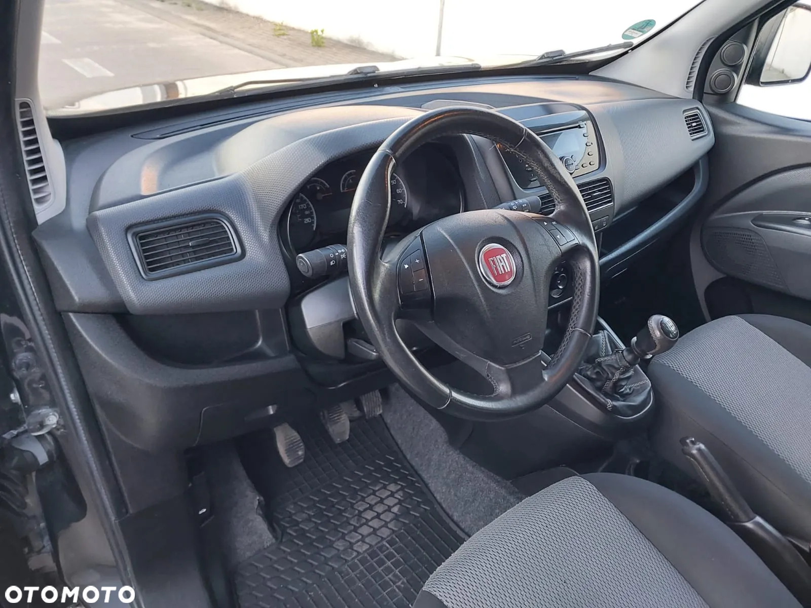 Fiat Doblo 1.4 T-Jet 16V Dynamic - 12