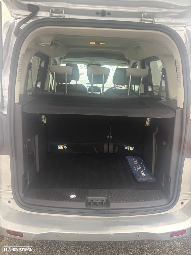 Ford Tourneo Courier 1.5 TDCi Titanium - 9