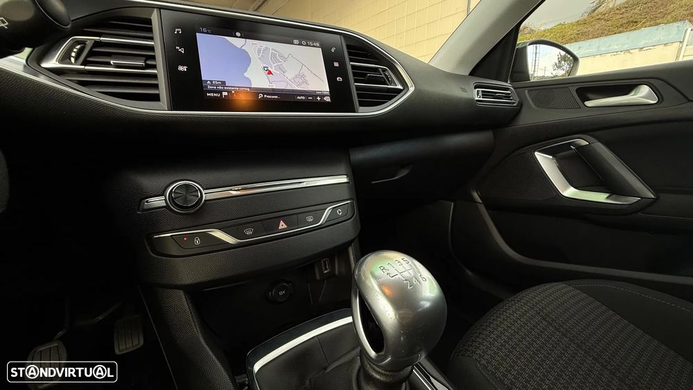 Peugeot 308 BlueHDi FAP 130 Stop & Start Style - 9