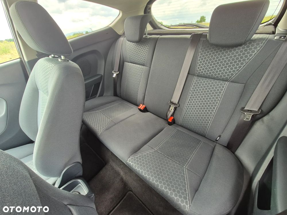 Ford Fiesta 1.25 Titanium - 28