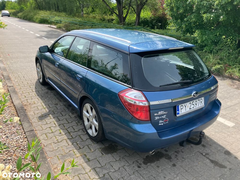 Subaru Legacy - 6