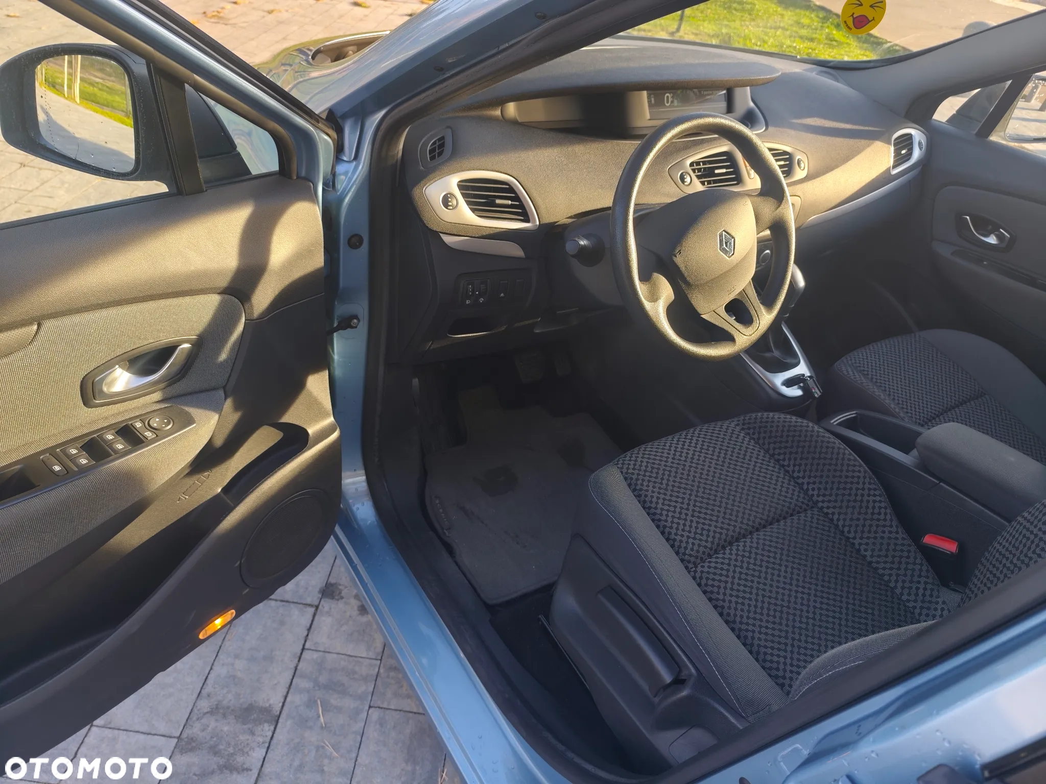 Renault Scenic - 9