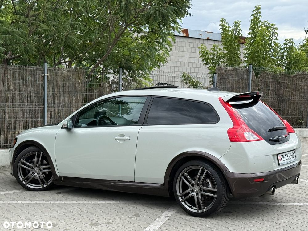 Volvo C30 T5 Momentum - 10
