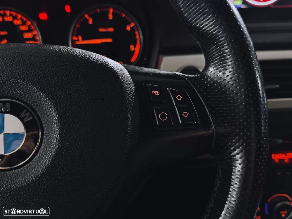 BMW 320 d Touring Sport - 22