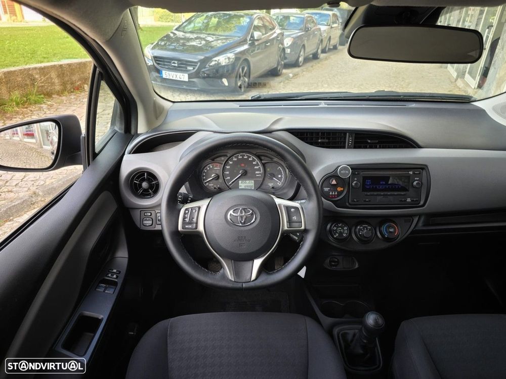 Toyota Yaris 1.0 VVT-i Comfort +PS Style+P.Techno - 14