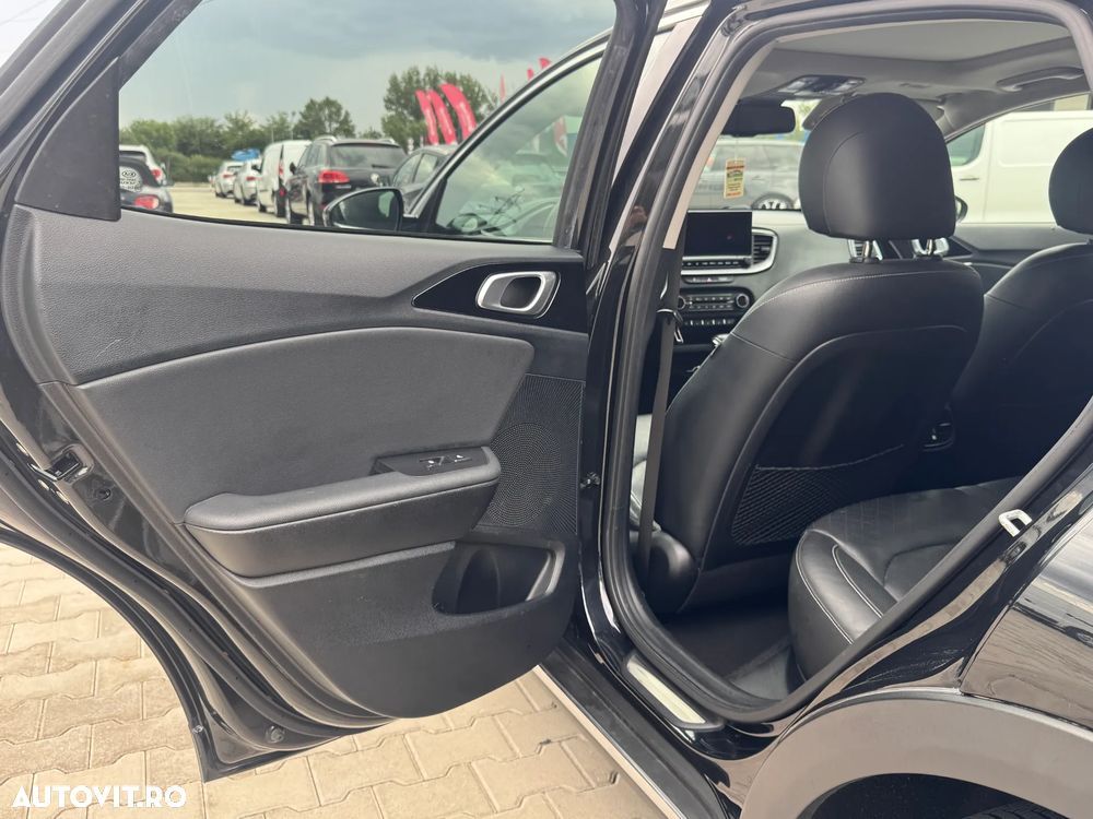 KIA Xceed 2021 — imagine 22