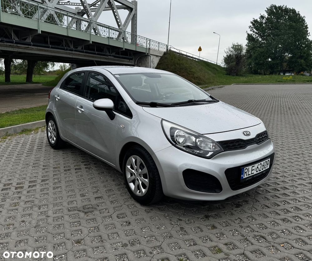 Kia Rio 1.2 Edition 7 - 4