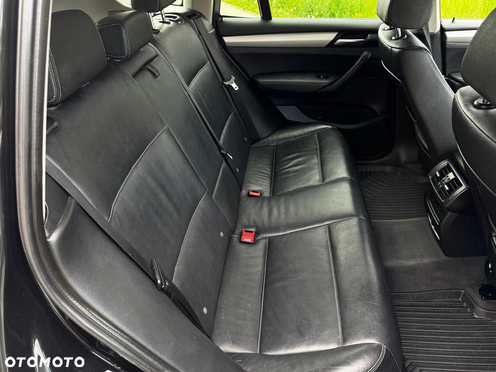 BMW X3 xDrive20d - 24