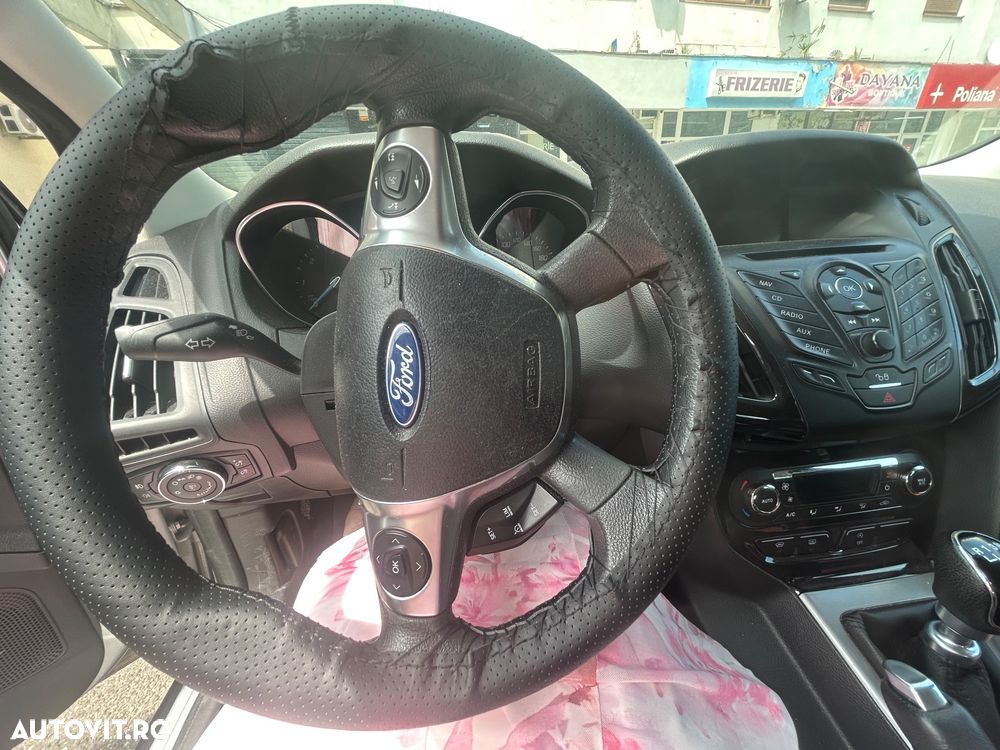 Ford Focus - 7
