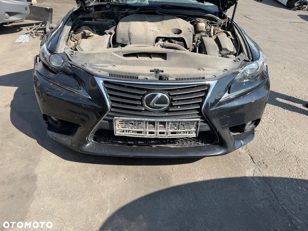 Lexus IS 250 V6 2013- przód kompletny - 1