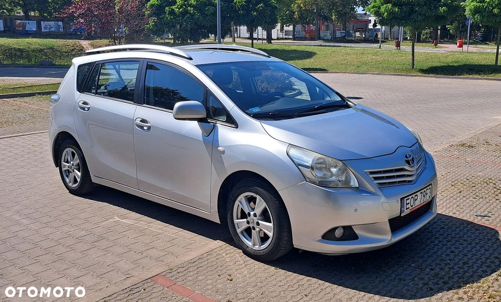 Toyota Verso 1.6 Sol EU5 - 3