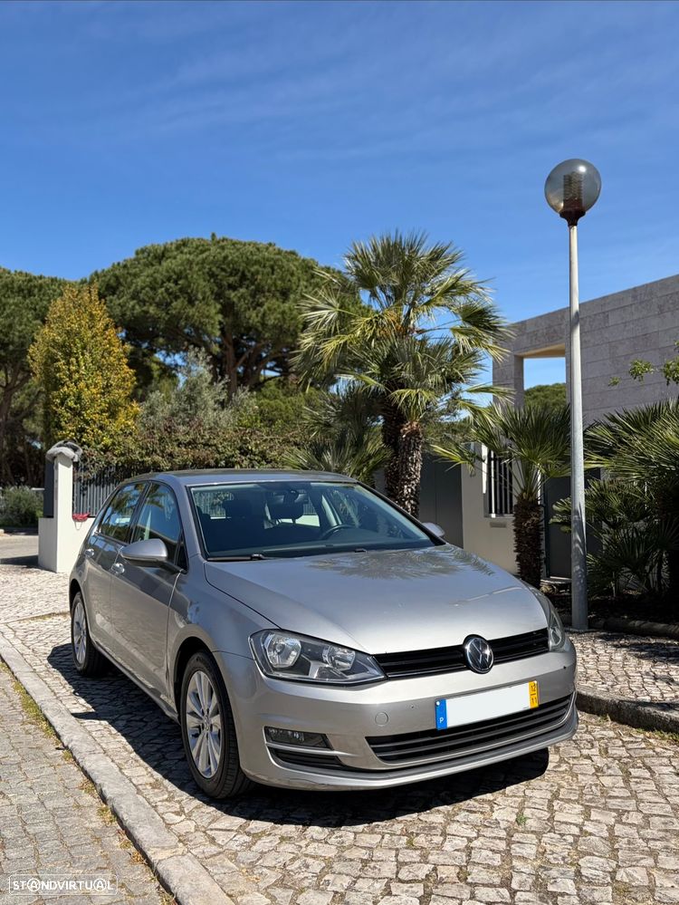 VW Golf 1.6 TDi Confortline - 1
