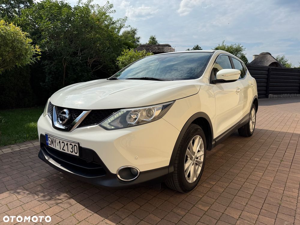 Nissan Qashqai 1.2 DIG-T N-Connecta - 1