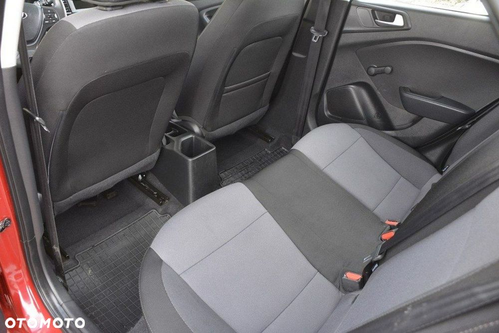 Hyundai i20 1.2 Classic Plus - 29