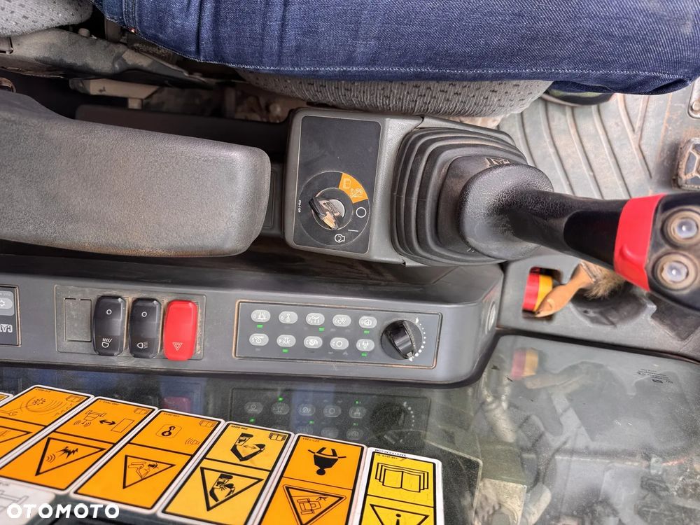 Caterpillar M314F - 13