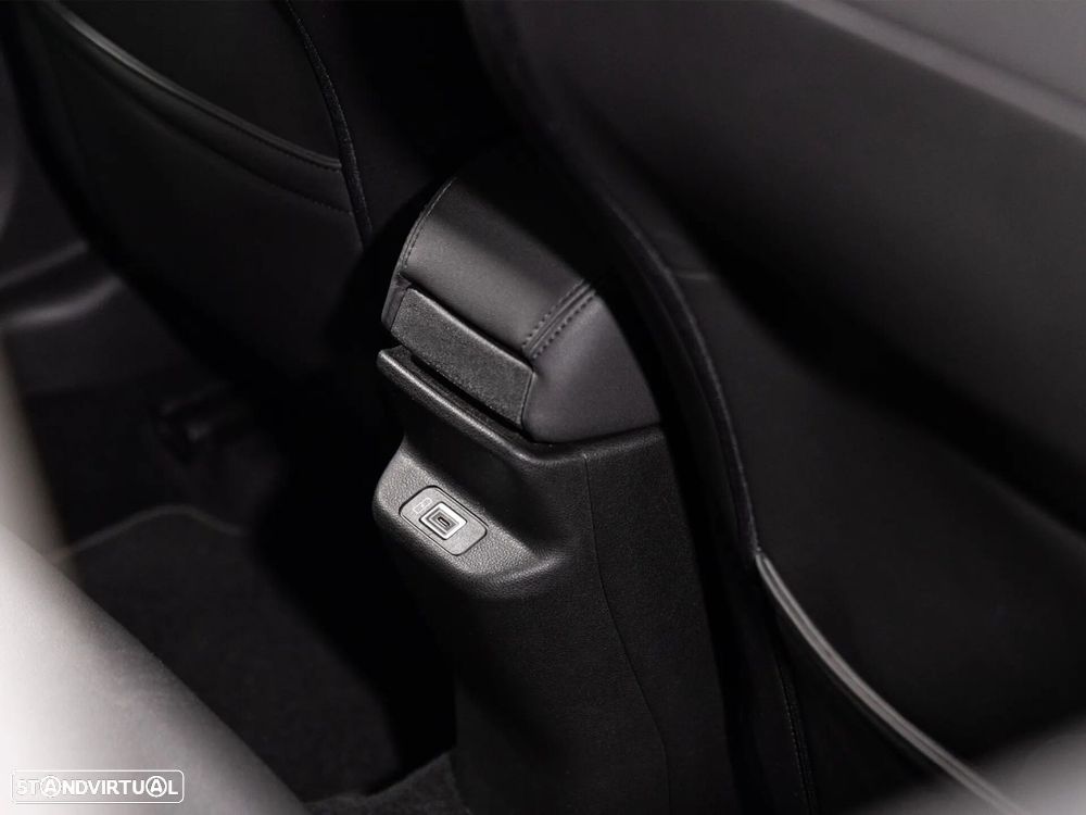 Jeep Avenger 54 kWh 1st Editon - 40