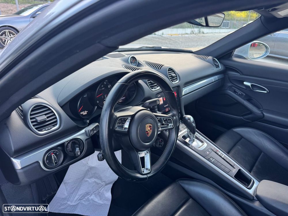 Porsche 718 Cayman 2.0 T PDK - 18