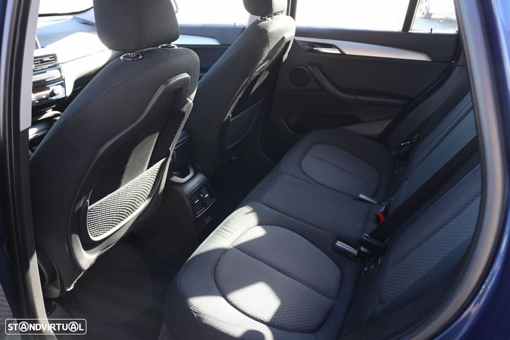 BMW X1 25 e xDrive - 33