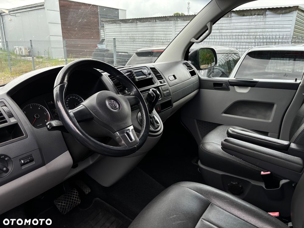 Volkswagen Transporter - 13