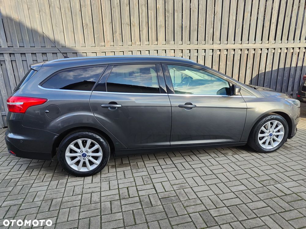 Ford Focus - 3