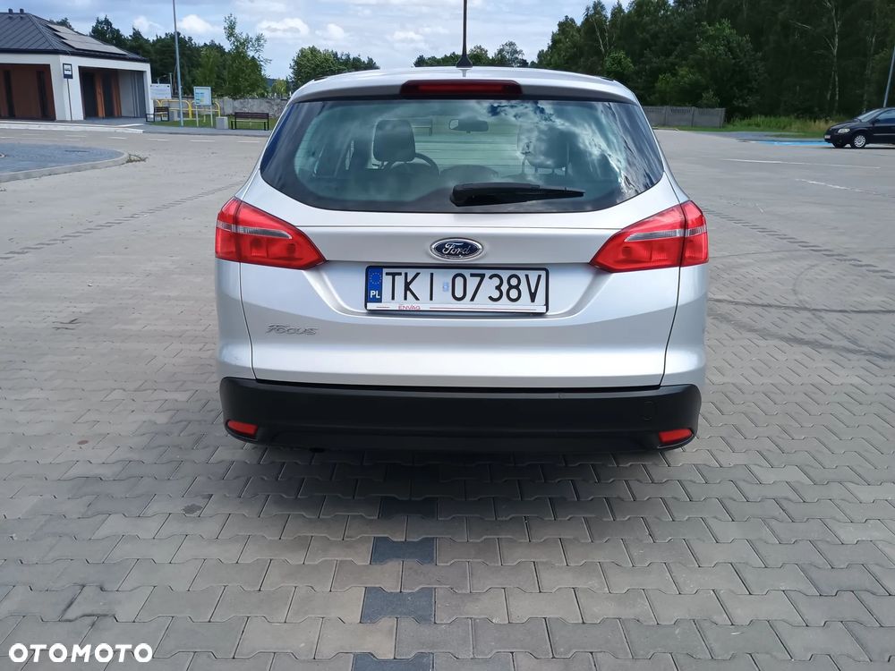 Ford Focus 1.5 EcoBlue Trend - 13