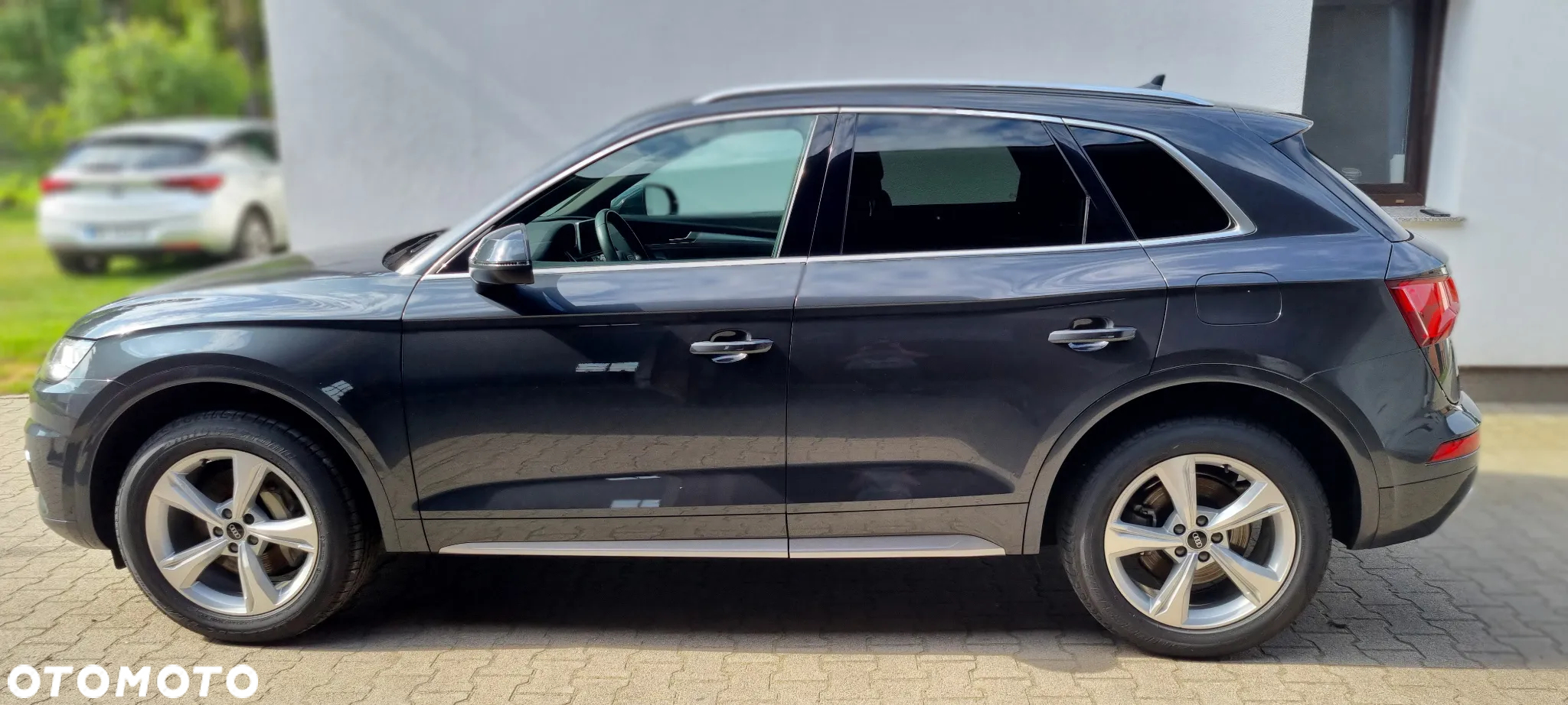 Audi Q5 50 TFSI e Quattro S tronic - 3