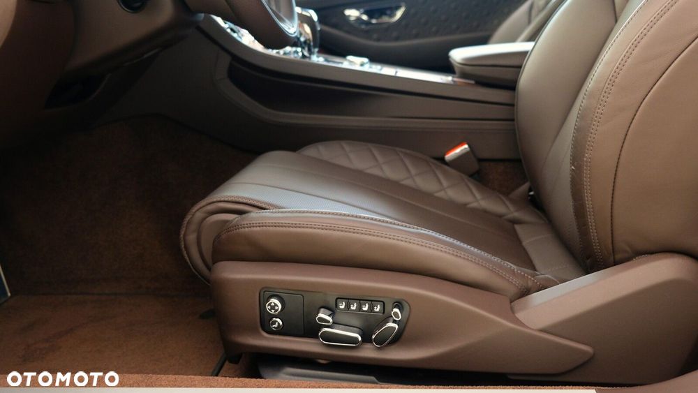 Bentley Continental GT - 14