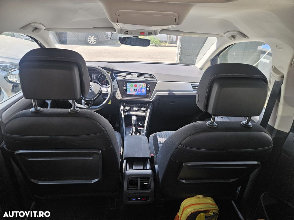 Volkswagen Touran 1.5 TSI DSG Comfortline - 9