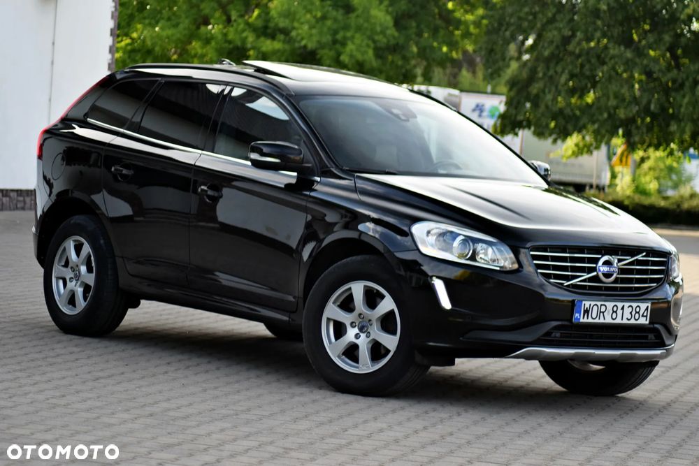 Volvo XC 60 D4 Drive-E Momentum - 28