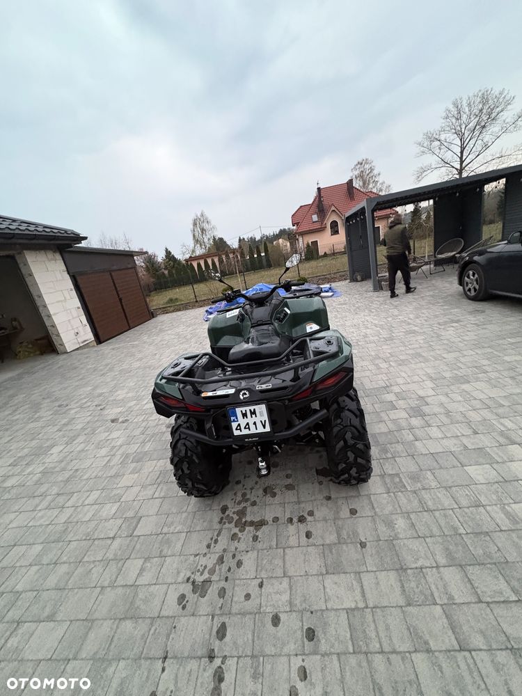 Can-Am Outlander - 6