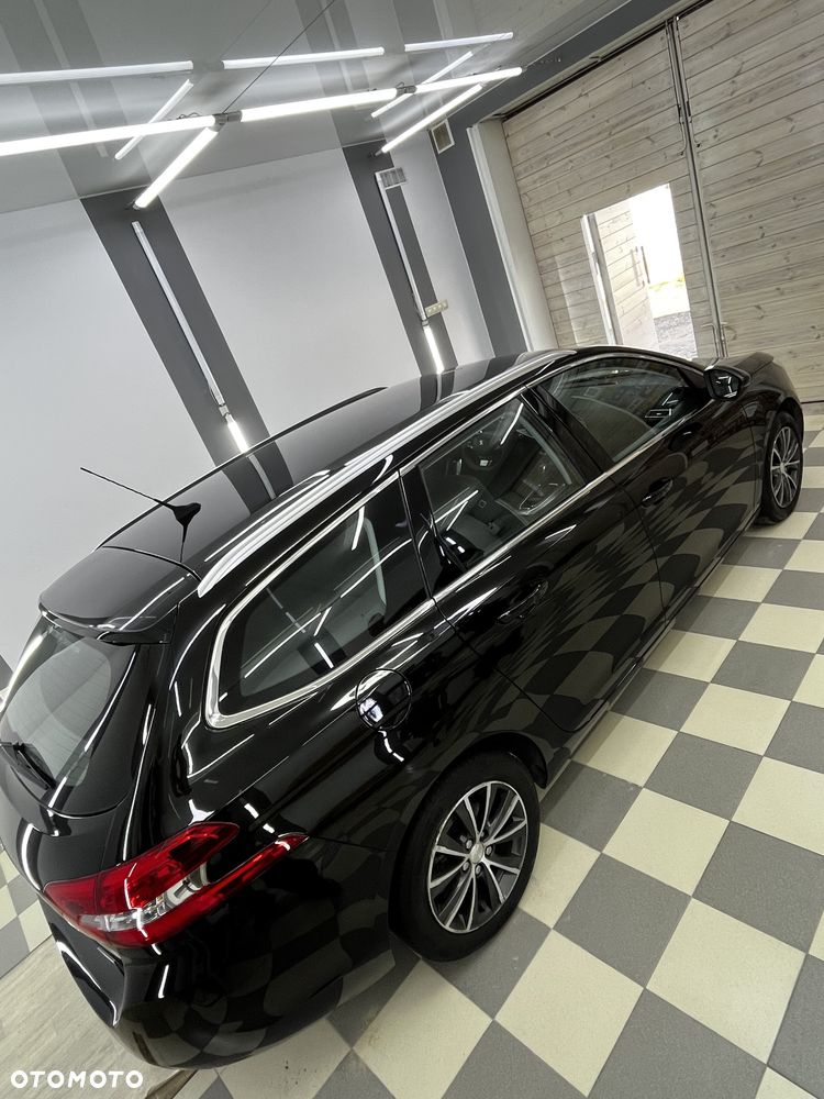 Peugeot 308 - 5