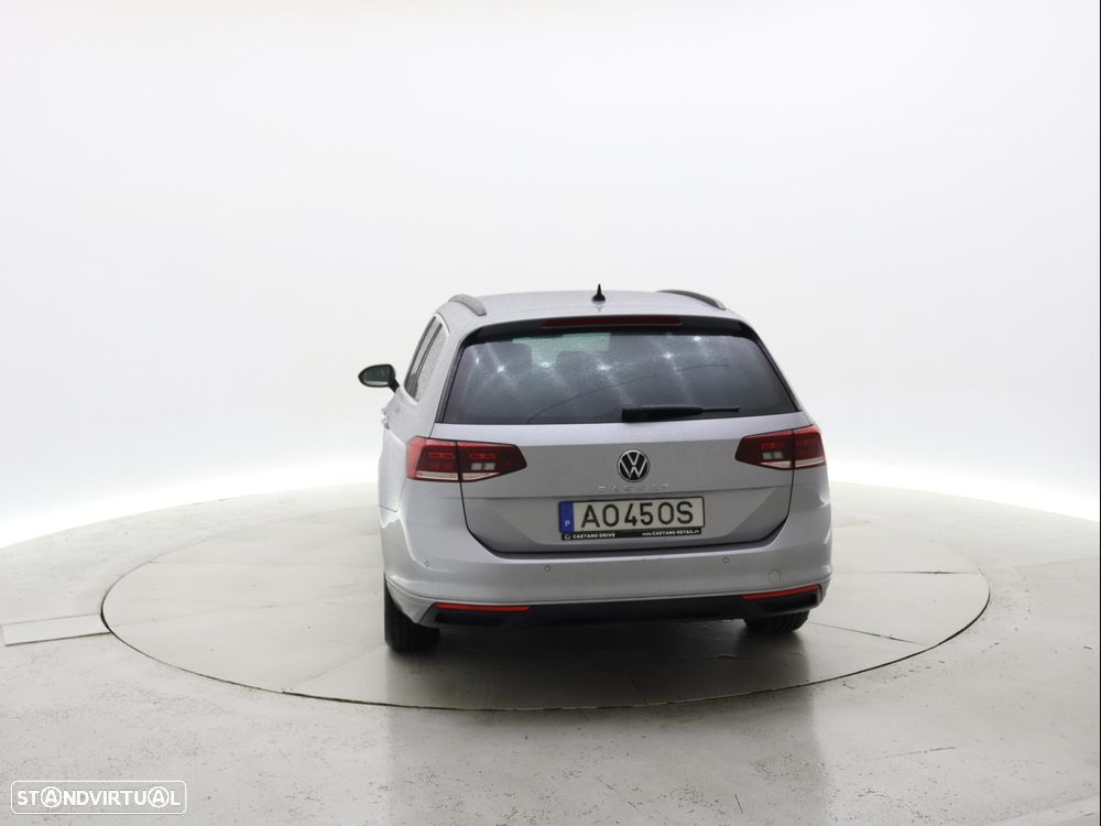 VW Passat Variant 2.0 TDI Business DSG - 5