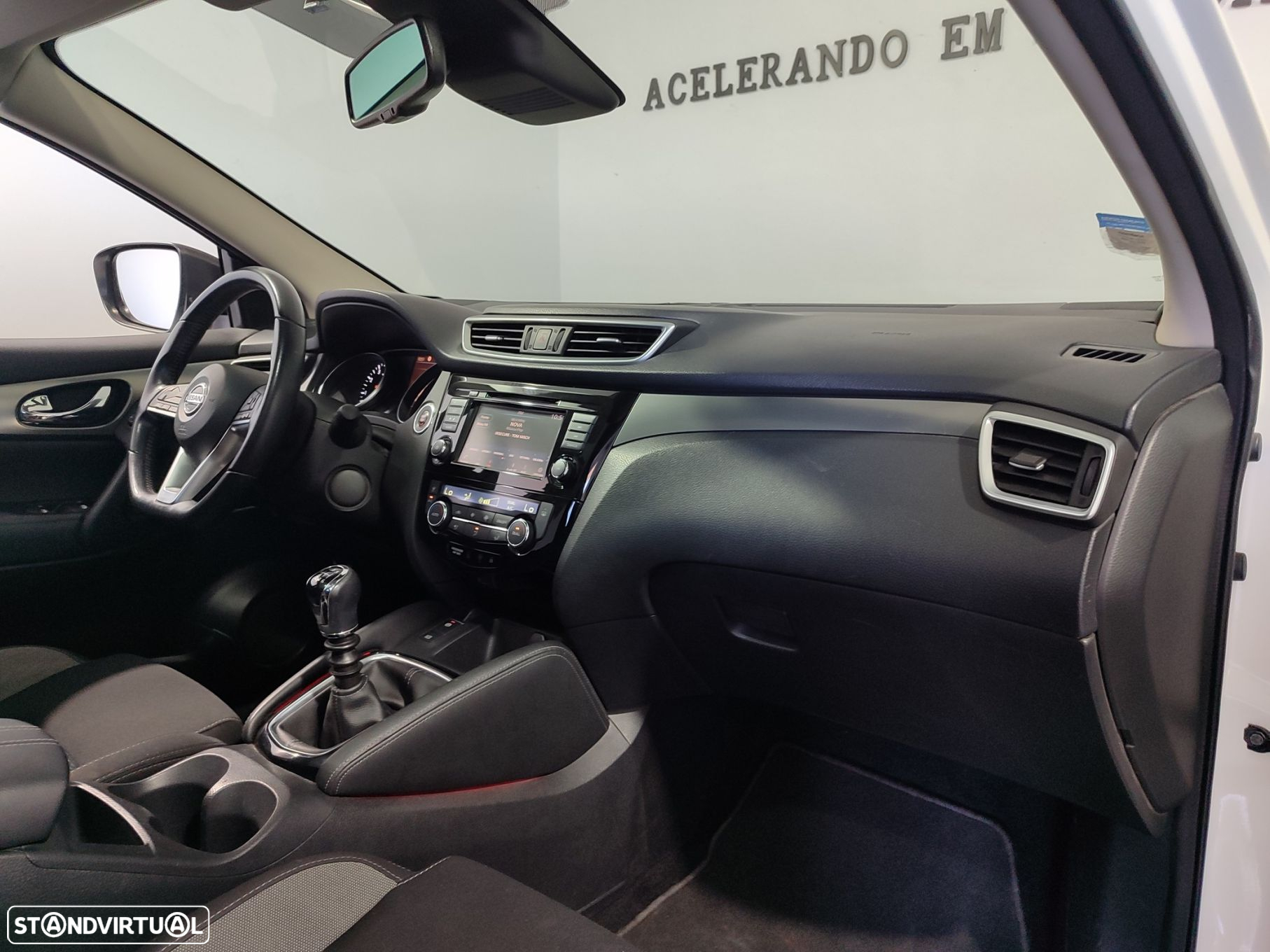 Nissan Qashqai 1.3 DIG-T Tekna Premium - 20